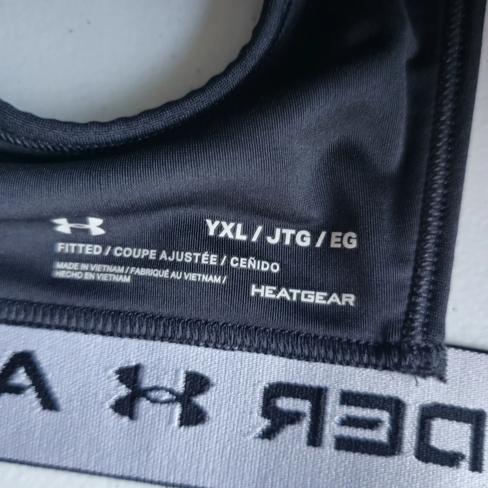 Under Armour  girls Pride Sports top Size YXL